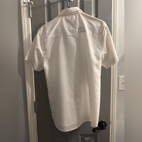 Men’s Attitude Gold short sleeve white button down shirt front pocket Size Large - Picture 8 of 11